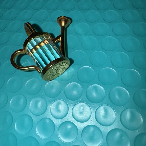 Miniature Crystal & Gold Swarovski Crystal Memories Watering Can‎ Retired EUC - Picture 2 of 3